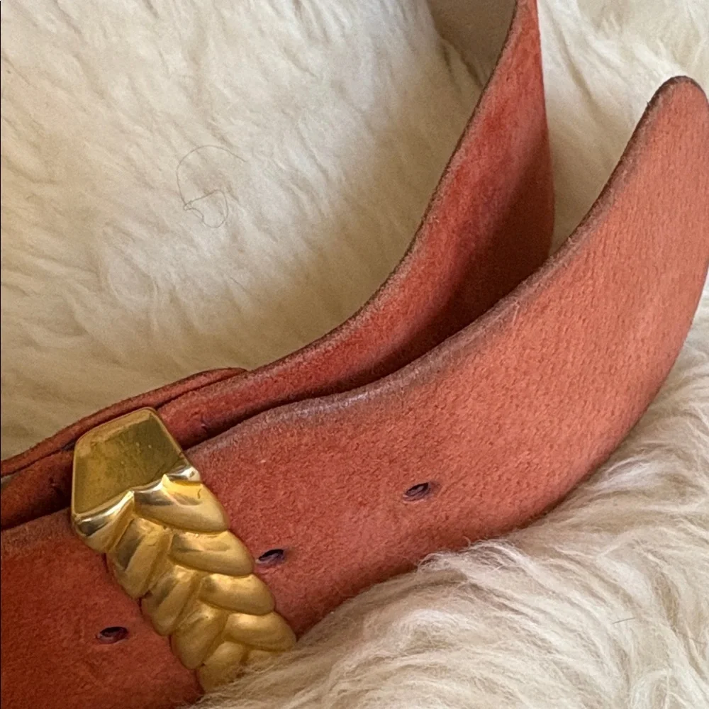 Vintage Anne Klein for Caldron Leather Belt with Gold Leaf Buckle